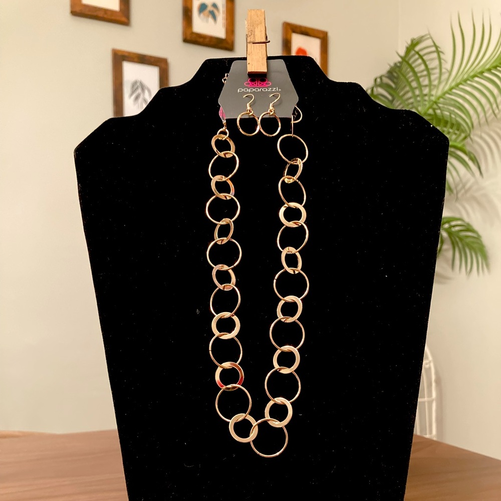 Revolutionary Radiance Gold Necklace